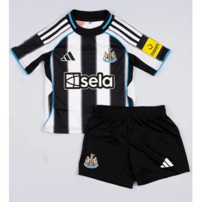 Newcastle United Alexander Isak #14 Hjemmebanetrøje Børn 2025-26 Kortærmet (+ Korte bukser)